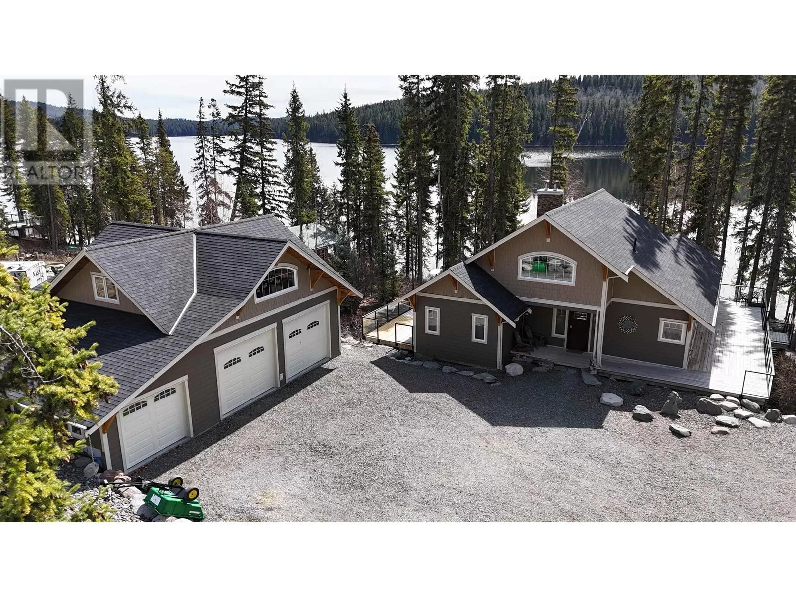 House for rent: 5756 Timothy Lake Road, Lac La Hache, British Columbia V0K 1T0