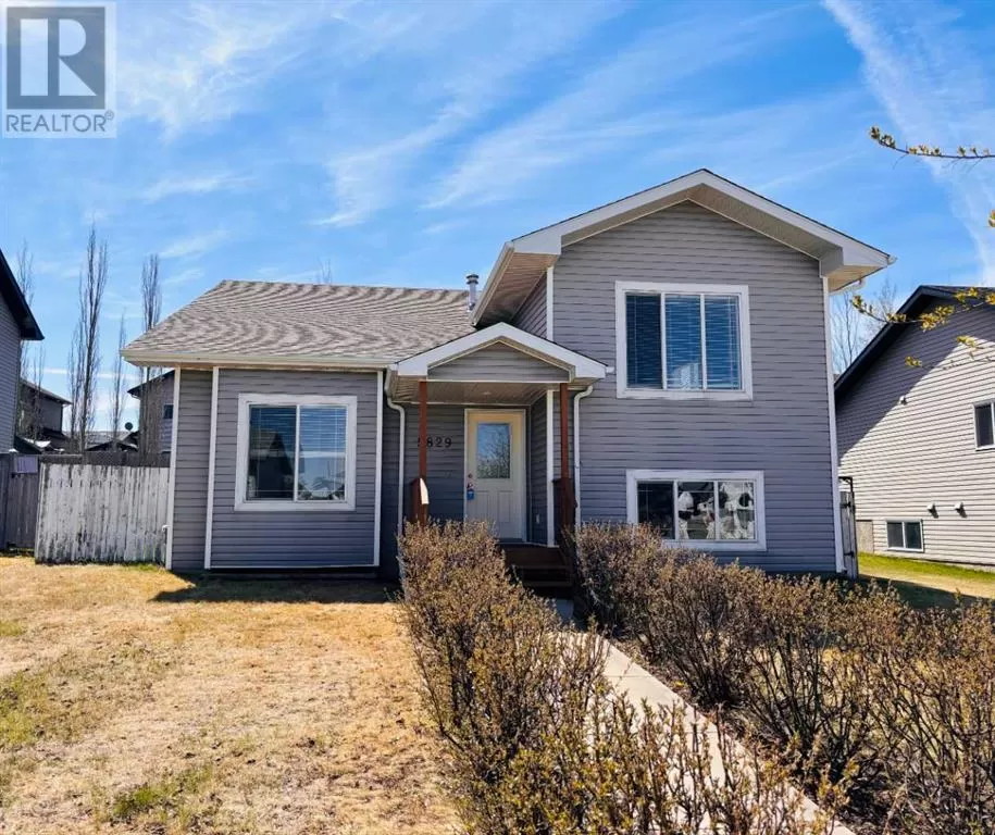 House for rent: 5829 Park Street, Blackfalds, Alberta T0M 0J0