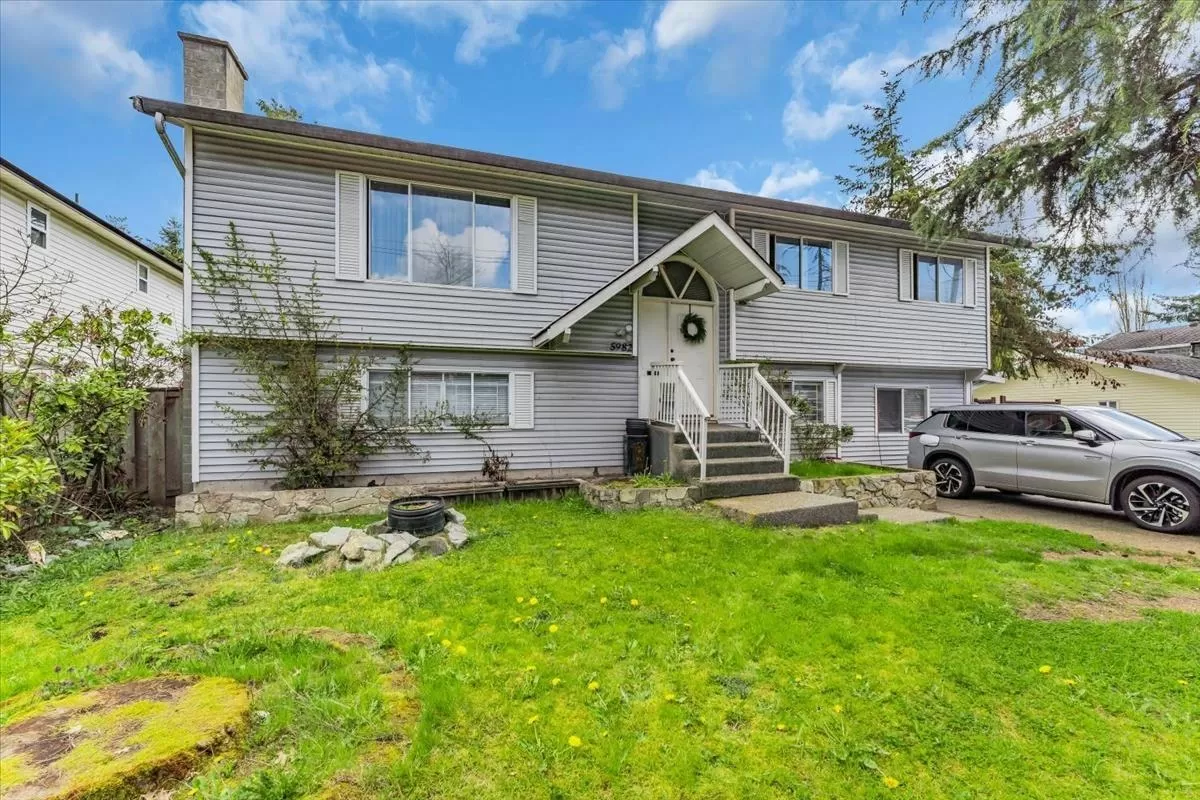 House for rent: 5982 177b Street, Surrey, British Columbia V3S 6C3