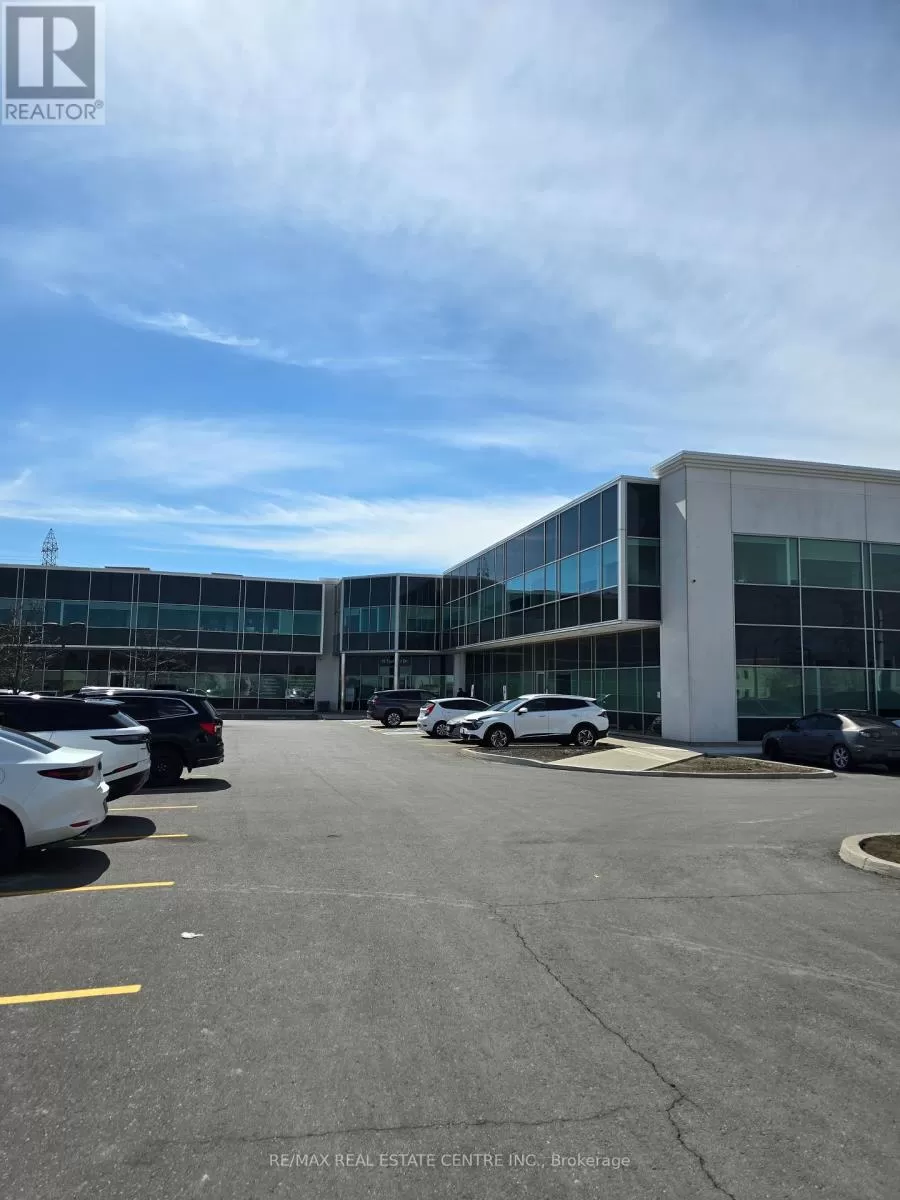 Offices for rent: 5a - 30 Topflight Drive, Mississauga, Ontario L5S 0A8