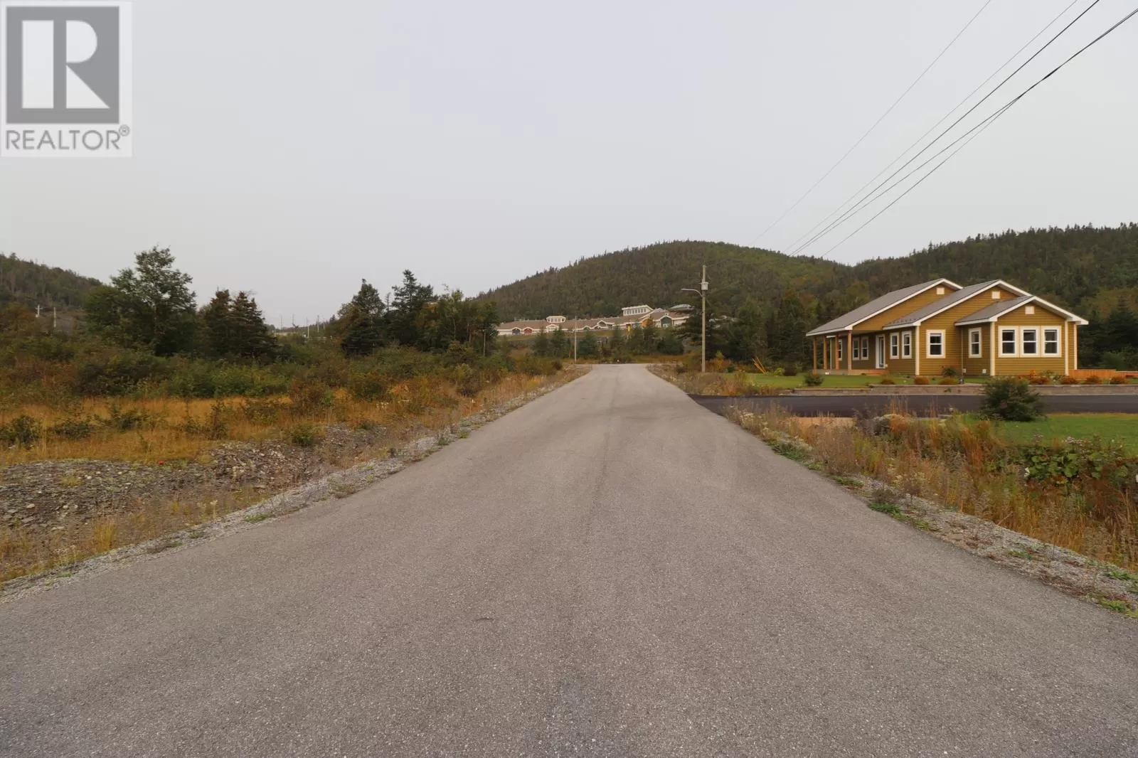 6 Bugden Place, Norris Point, Newfoundland & Labrador A0K 3V0