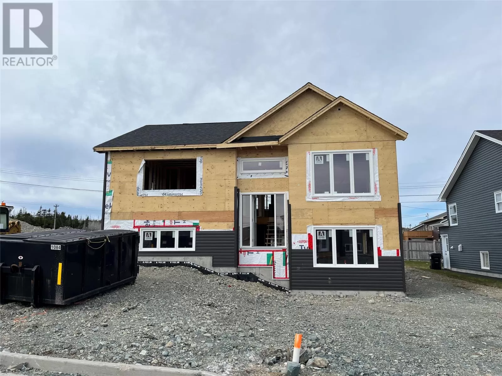 Two Apartment House for rent: 6 Cape Norman Street, St. John's, Newfoundland & Labrador A1B 0G1