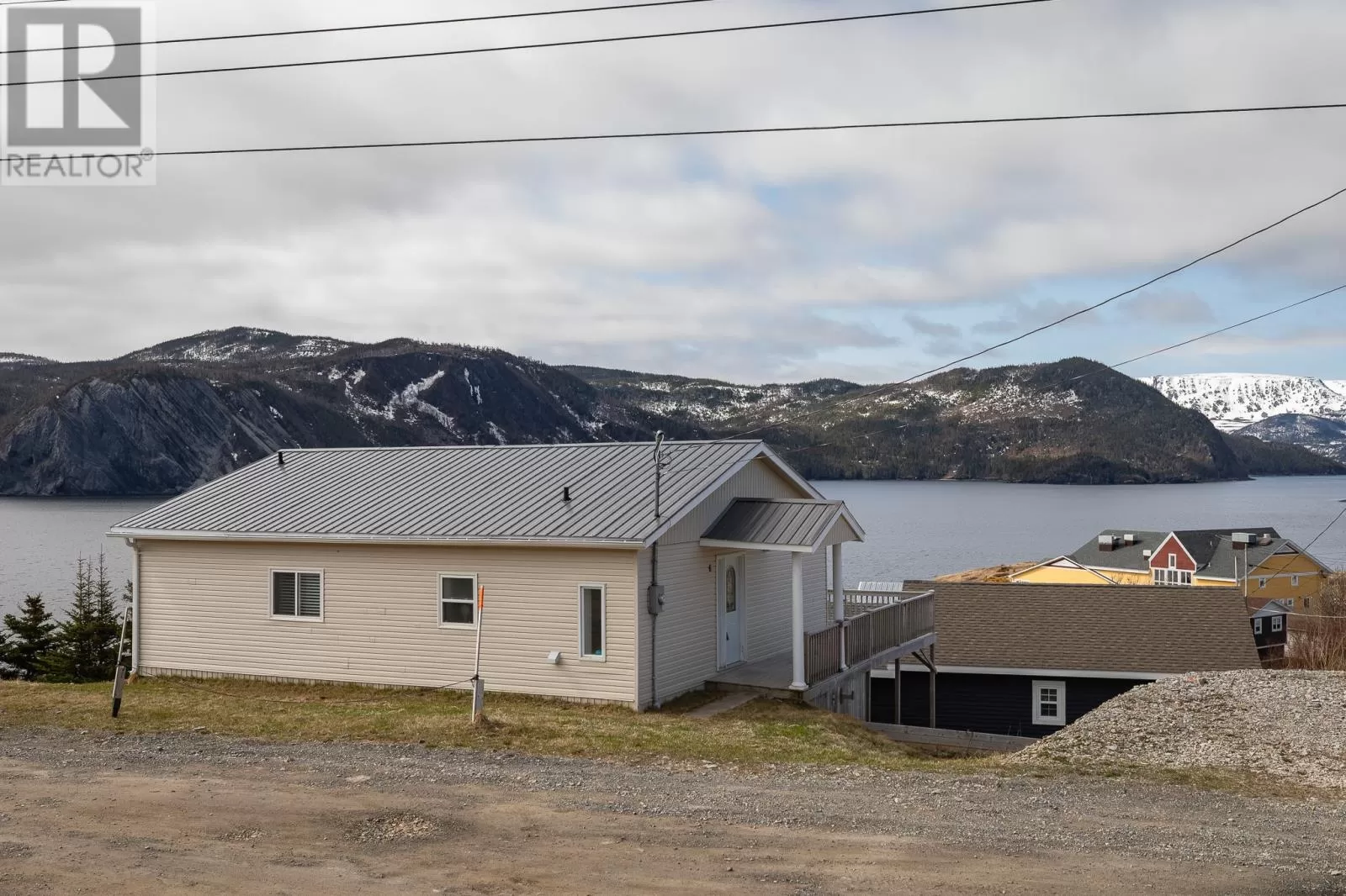 House for rent: 6 Green Garden Road, Norris Point, Newfoundland & Labrador A0K 3V0
