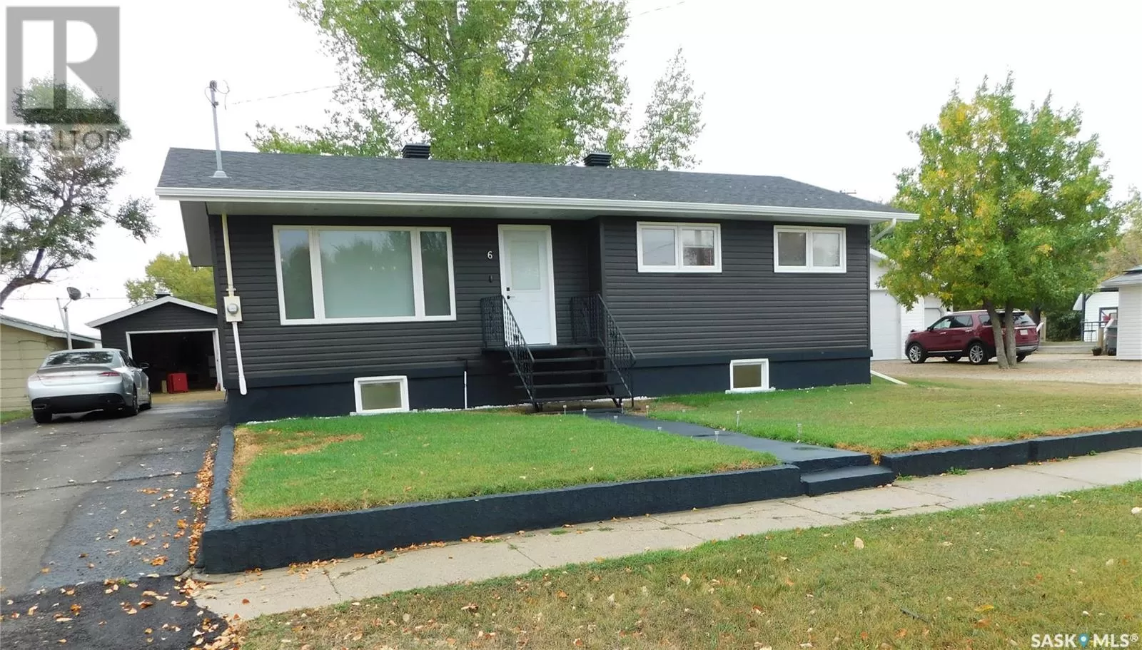 House for rent: 6 H Avenue, Willow Bunch, Saskatchewan S0H 4K0