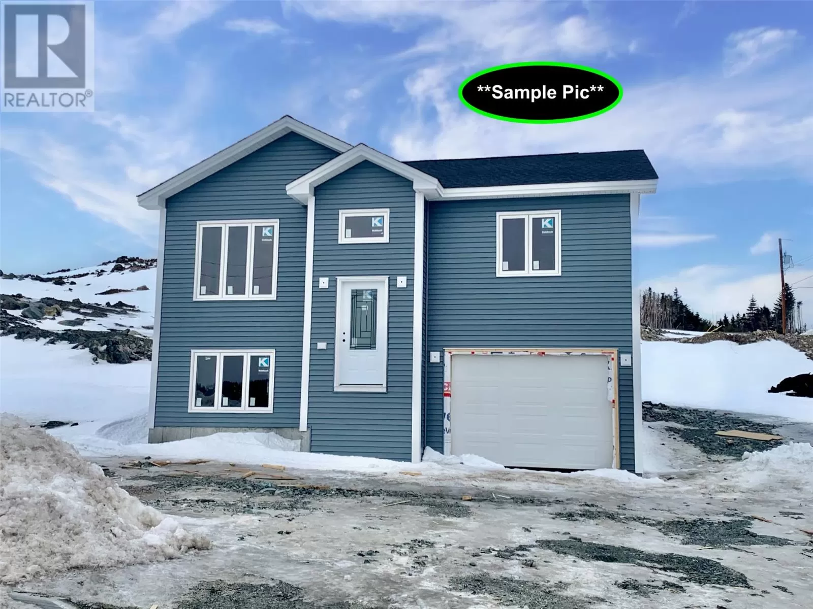 House for rent: 6 Kembel Avenue, Paradise, Newfoundland & Labrador A1L 4H8