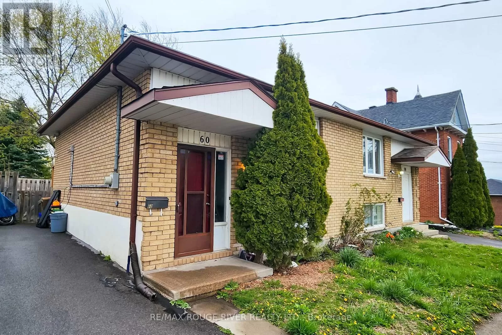 House for rent: 60 Catharine St, Belleville, Ontario K8P 1L7
