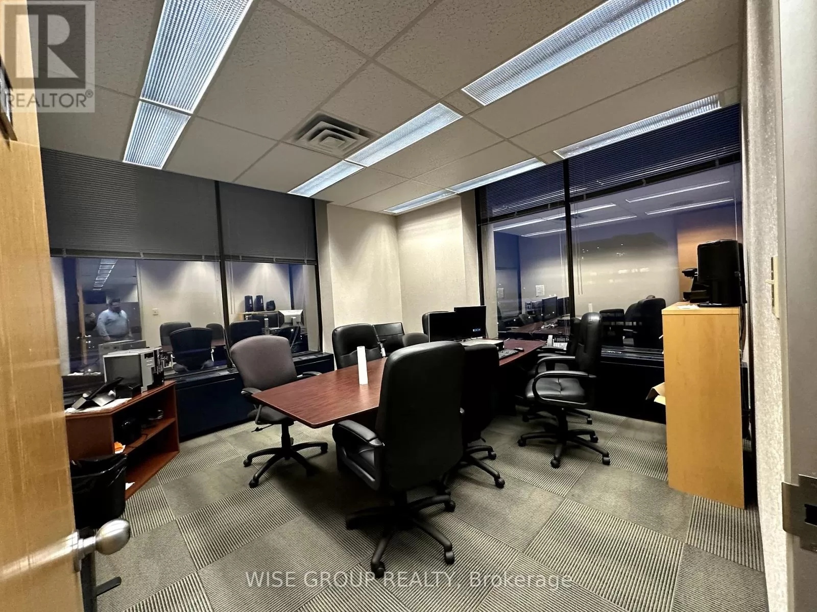 Offices for rent: 600 - 2450 Victoria Park Avenue, Toronto, Ontario M2J 4A1
