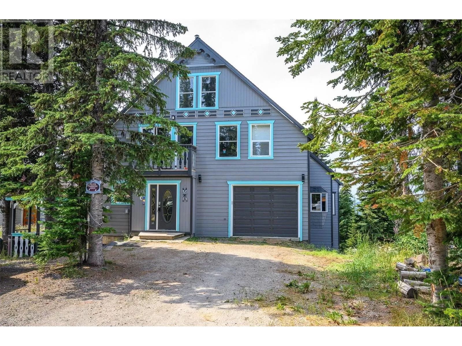 Duplex for rent: 600 Monashee Road Unit# 1, Silver Star, British Columbia V1B 3M1