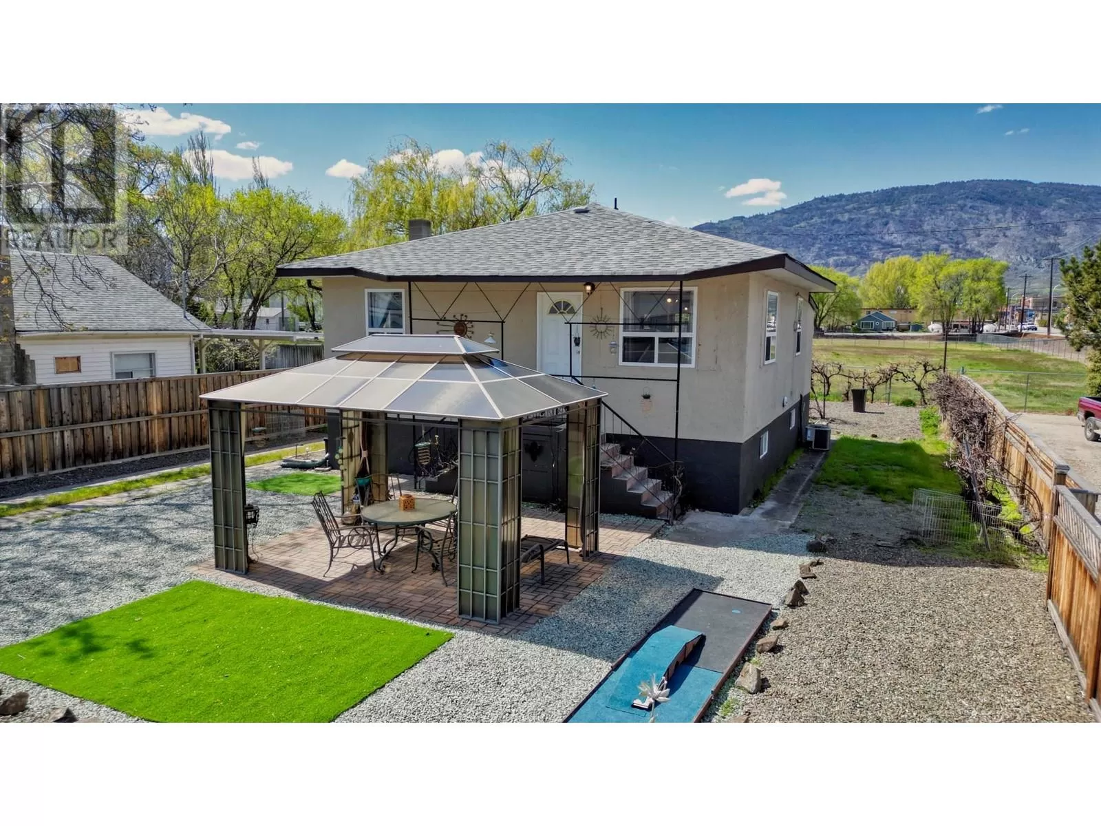 House for rent: 6008 Cottonwood Drive, Osoyoos, British Columbia V0H 1V3