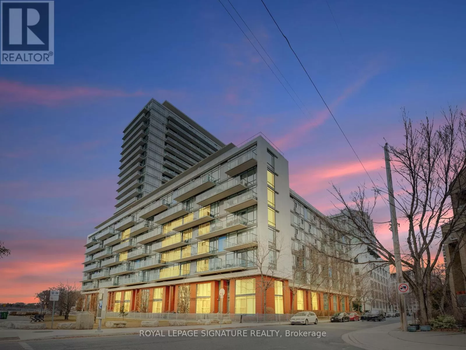 Apartment for rent: 602 - 90 Stadium Road, Toronto, Ontario M5V 3W5