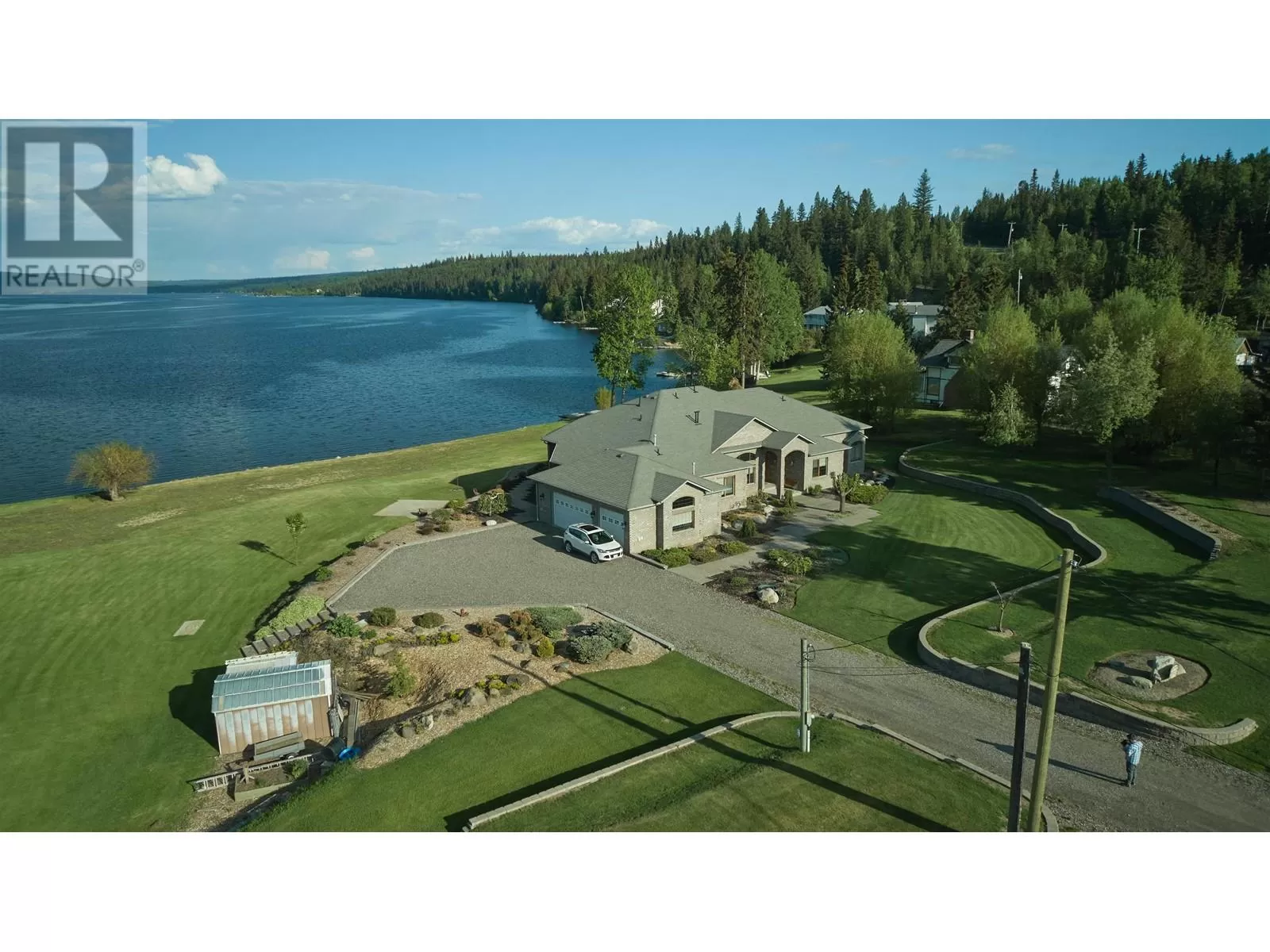 House for rent: 6027 Walnut Road, Horse Lake, British Columbia V0K 2E3