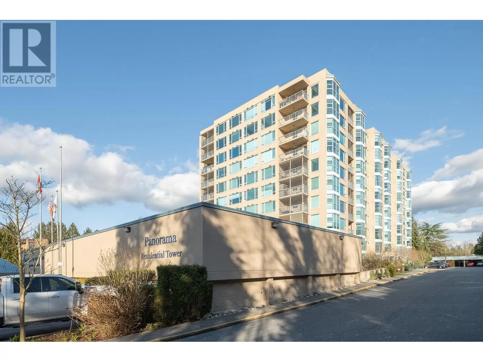 Apartment for rent: 605 12148 224 Street, Maple Ridge, British Columbia V2X 3N8