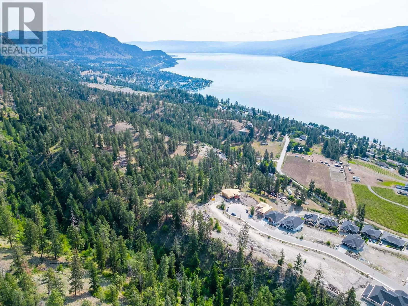 Other for rent: 6051 Gerrie Road, Peachland, British Columbia V0H 1X4