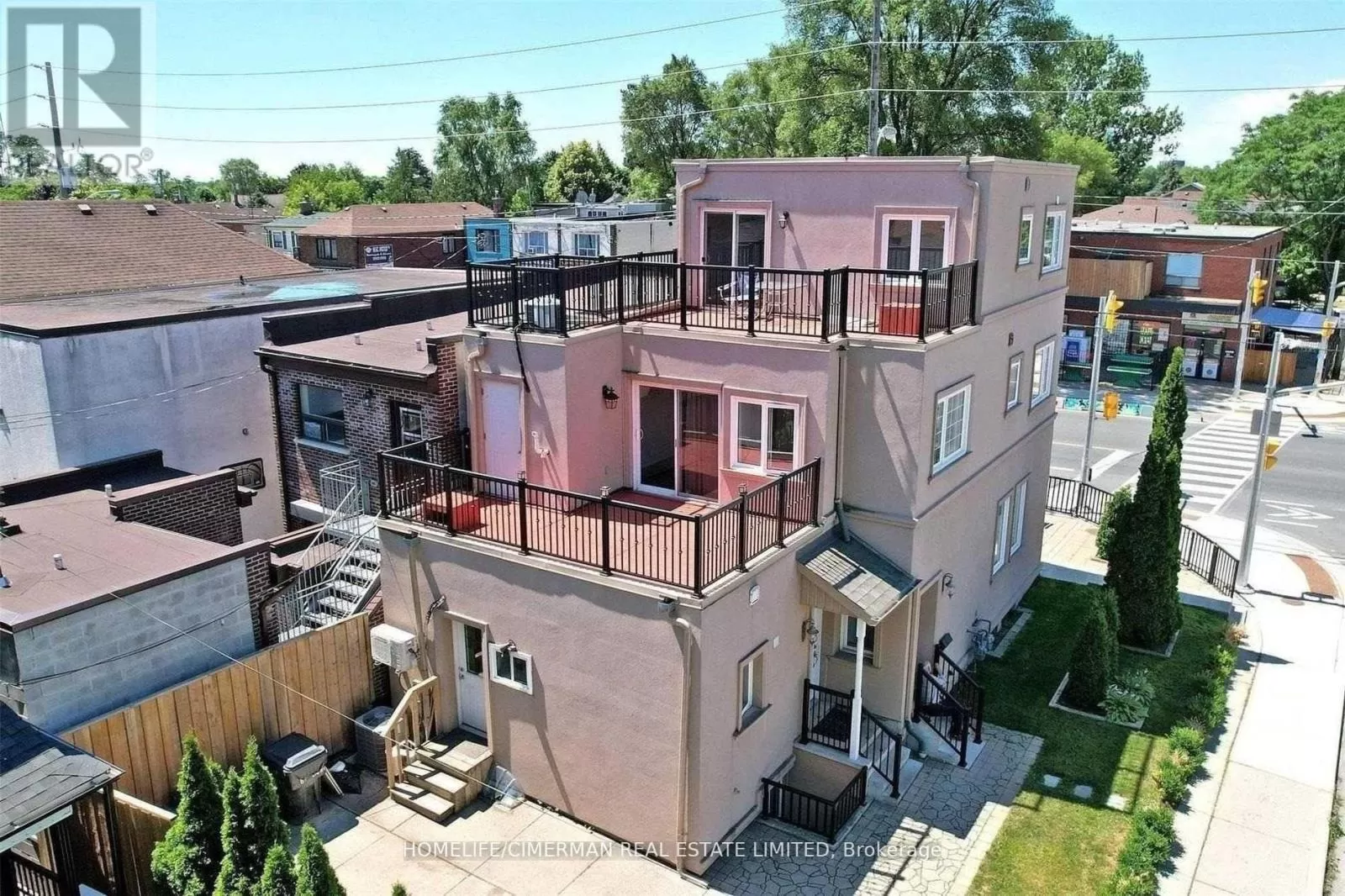 House for rent: 61 Scarlett Road, Toronto, Ontario M6N 4J8