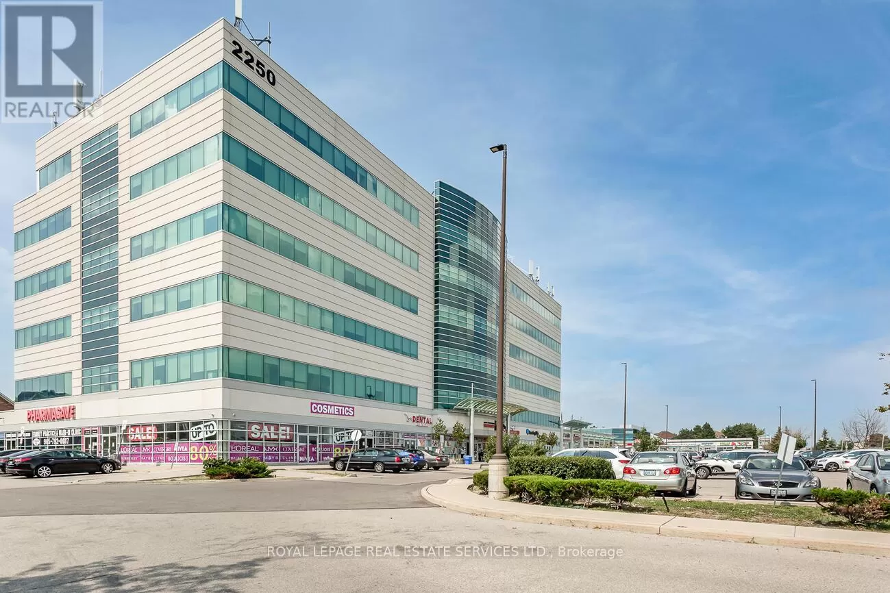Offices for rent: 611 - 2250 Bovaird Drive E, Brampton, Ontario L6R 0W3