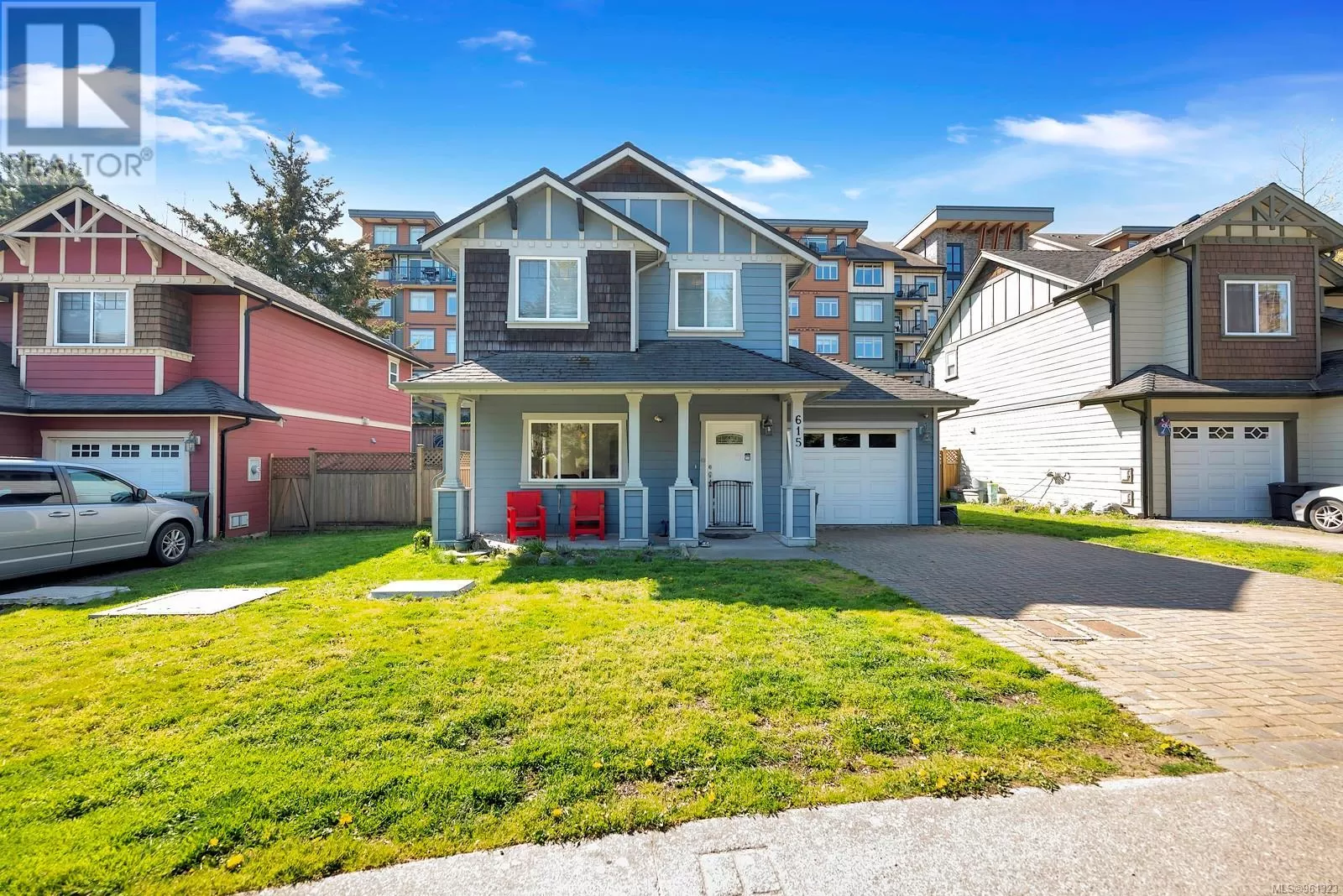 House for rent: 615 Treanor Ave, Langford, British Columbia V9B 3H6