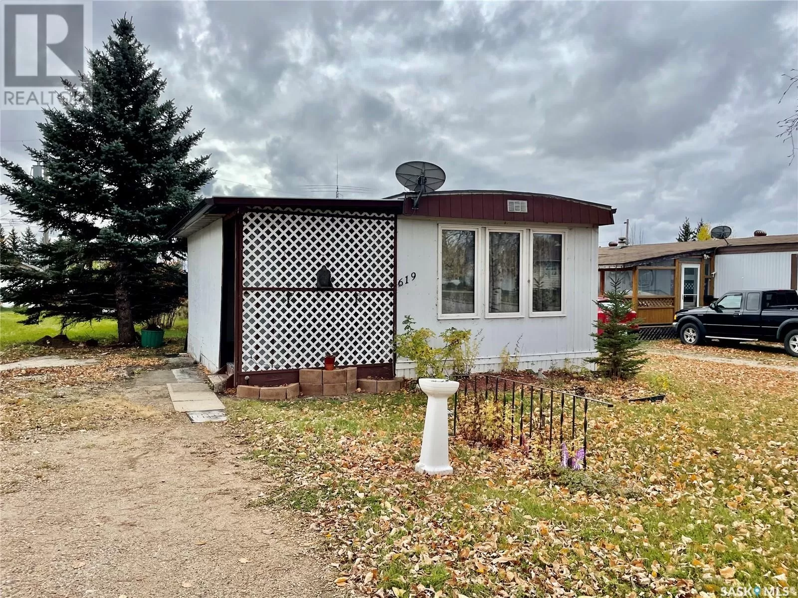 Mobile Home for rent: 619 1st Avenue Se, Preeceville, Saskatchewan S0A 3B0