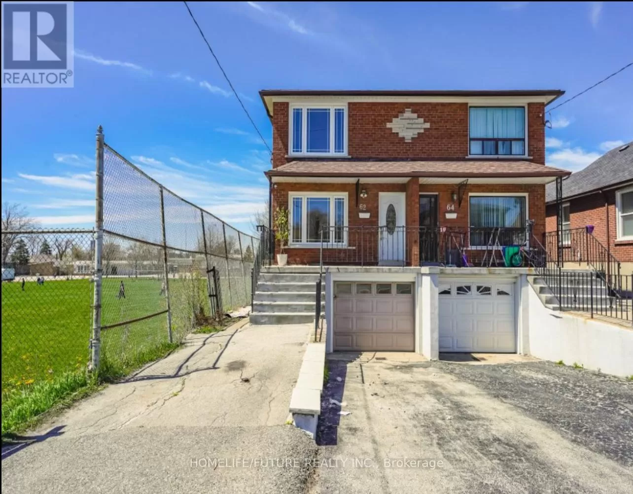 Duplex for rent: 62 North Edgely Avenue, Toronto, Ontario M1K 1T7