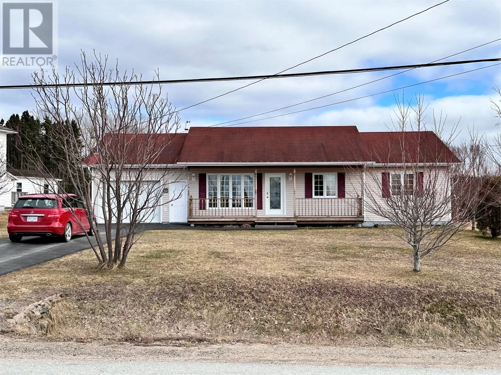 House for rent: 62 Riverside Road E, Glovertown, Newfoundland & Labrador A0G 2M0