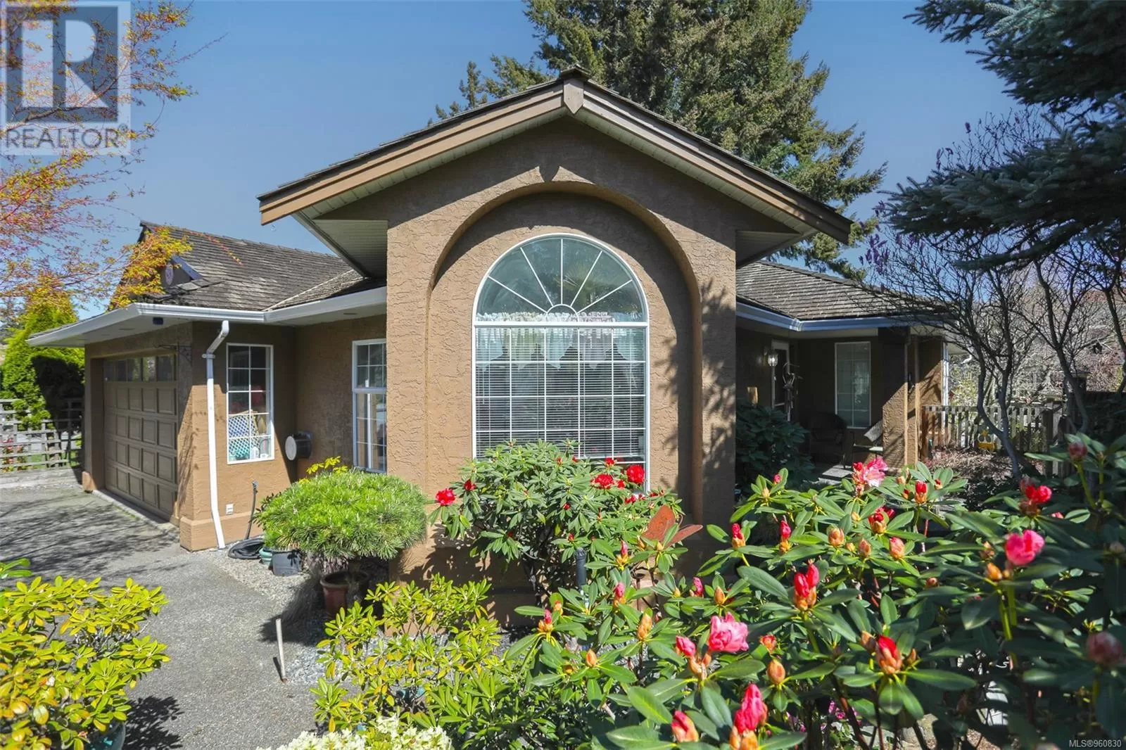 House for rent: 6250 Azure Rd, Nanaimo, British Columbia V9V 1K2