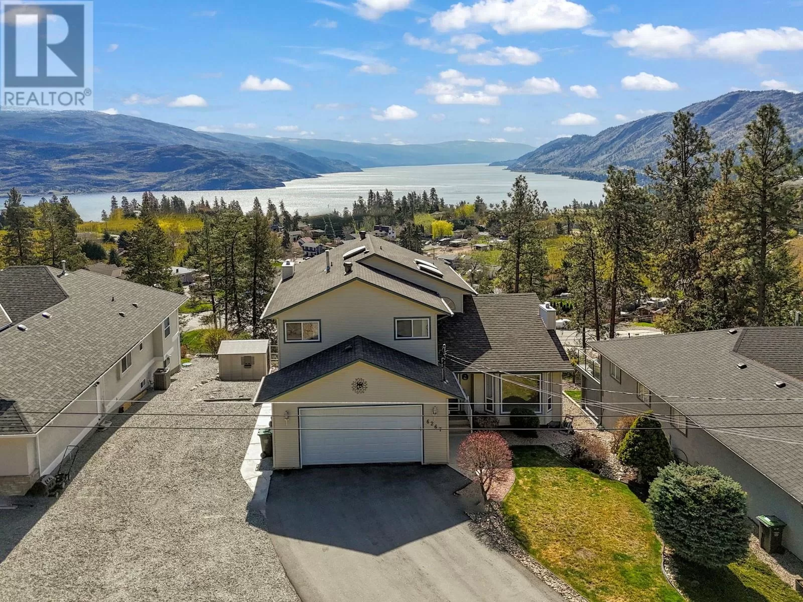 House for rent: 6267 Thompson Drive, Peachland, British Columbia V0H 1X0