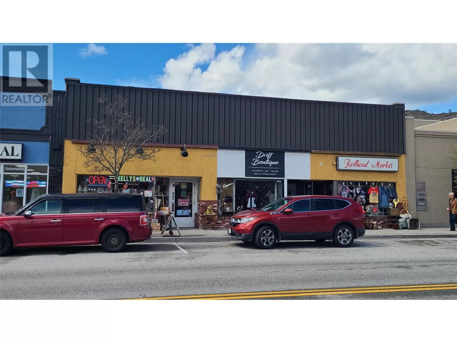 Retail for rent: 6272 Main Street, Oliver, British Columbia V0H 1T0