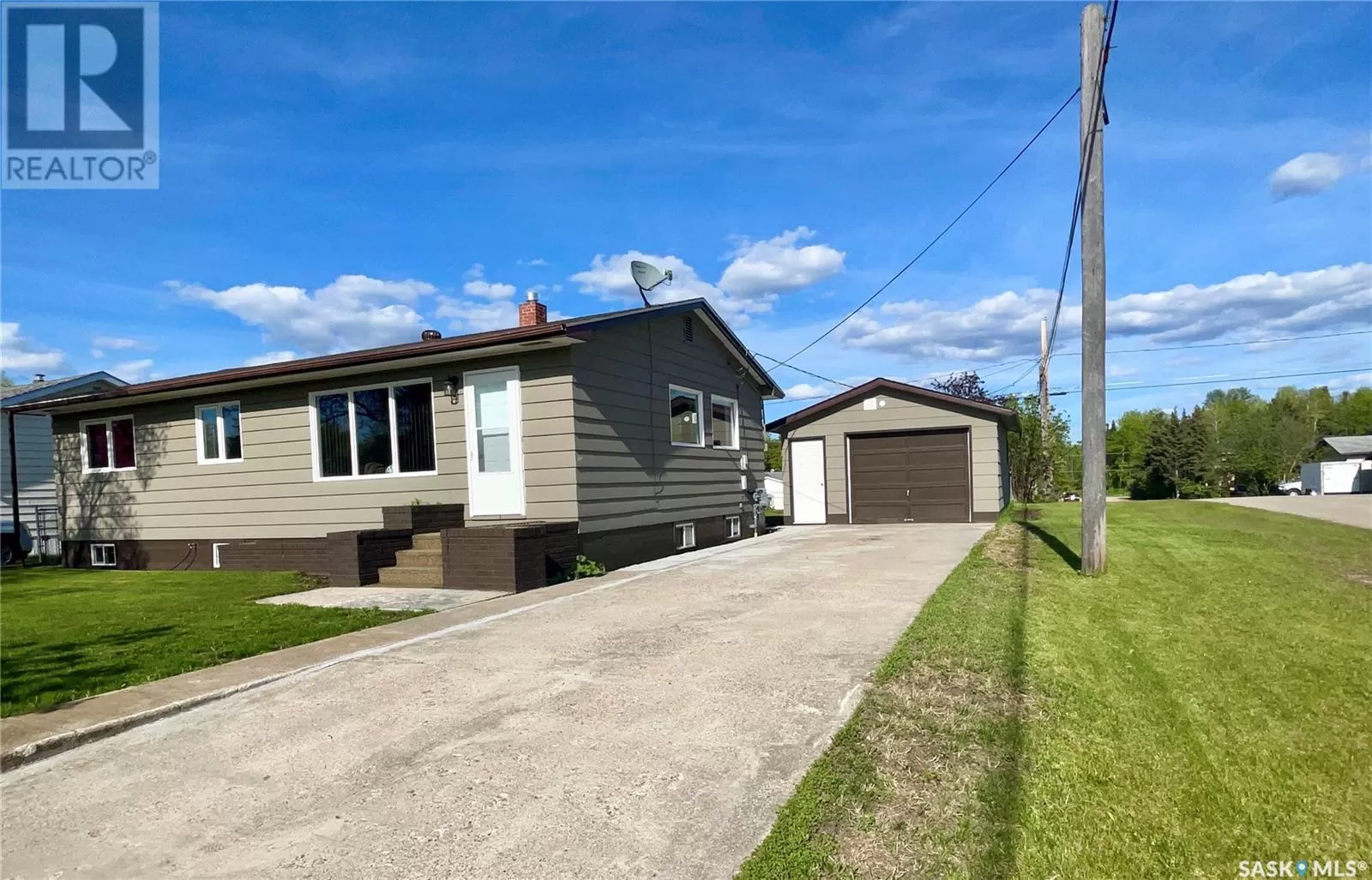 House for rent: 628 Albert Street, Hudson Bay, Saskatchewan S0E 0Y0