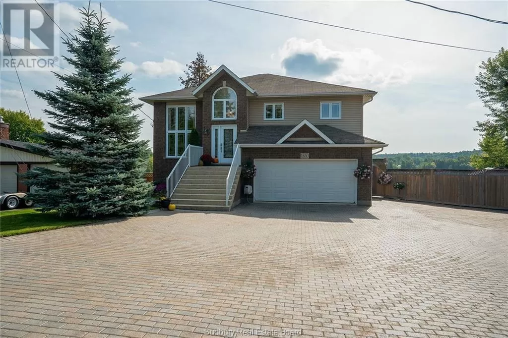 House for rent: 63 Simon Lake Drive, Naughton, Ontario P0M 2M0
