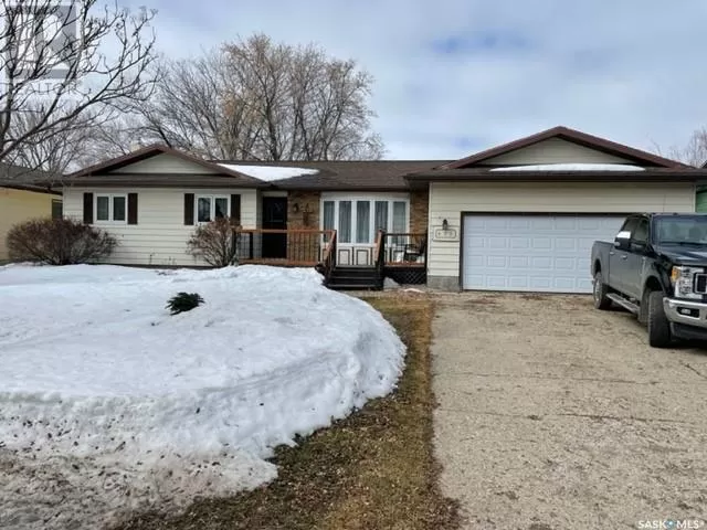 House for rent: 633 Mary Street, Canora, Saskatchewan S0A 0L0