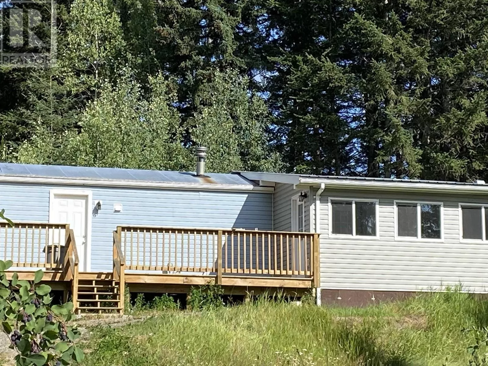 Manufactured Home/Mobile for rent: 6446 Lynx Road, 100 Mile House, British Columbia V0K 1M0