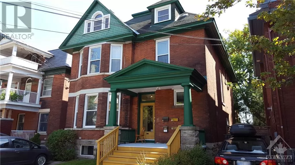 Fourplex for rent: 66 Delaware Avenue, Ottawa, Ontario K2P 0Z3