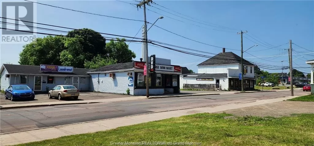 Retail for rent: 66-74-76 St-george, Moncton, New Brunswick E1G 1T4