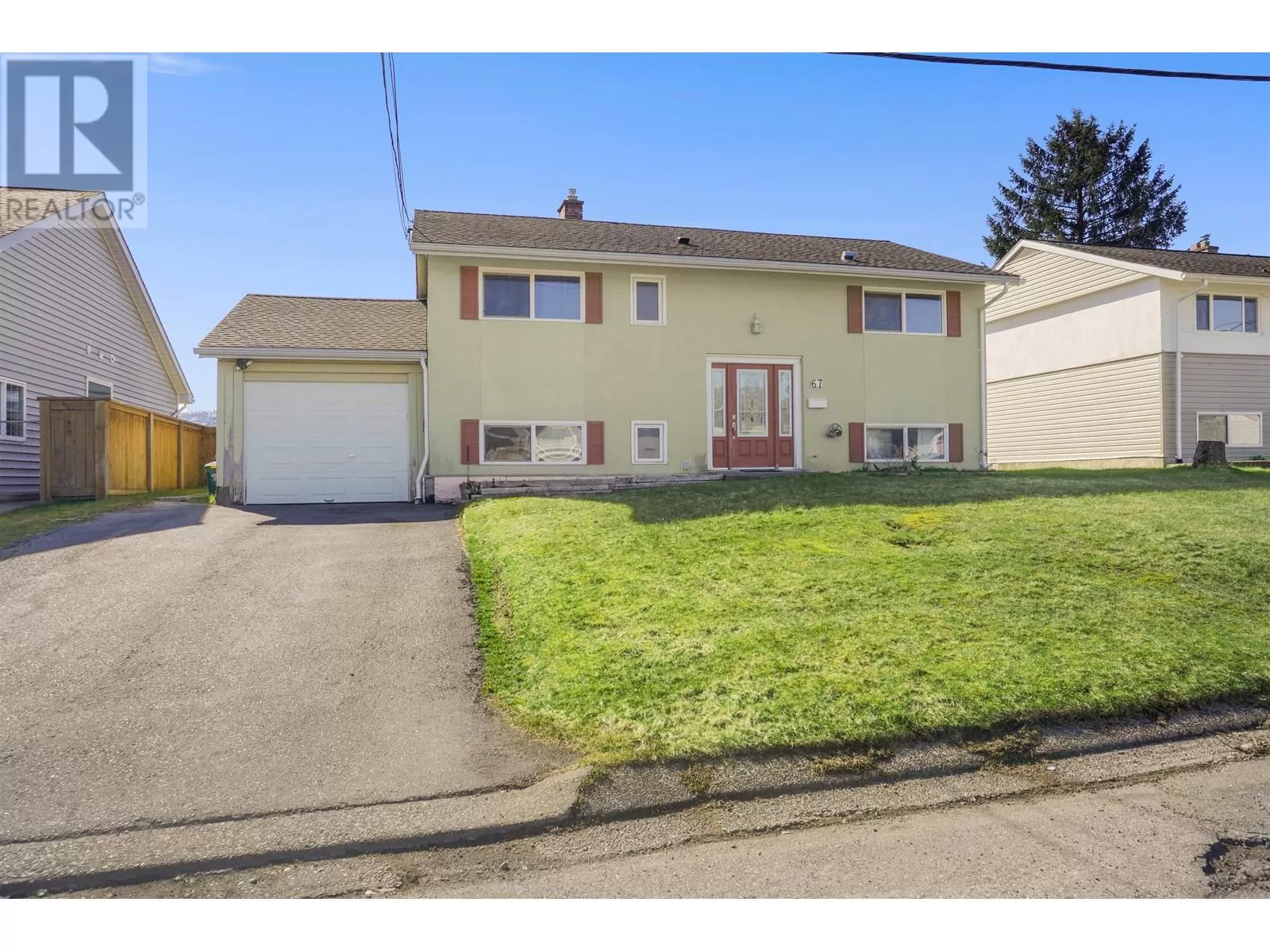 House for rent: 67 White Street, Kitimat, British Columbia V8C 1H9