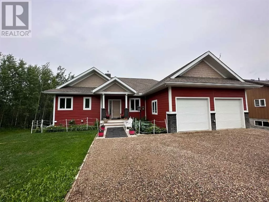 House for rent: 67325, 834 Churchill Park Road, Rural Lac La Biche County, Alberta T0A 2C0