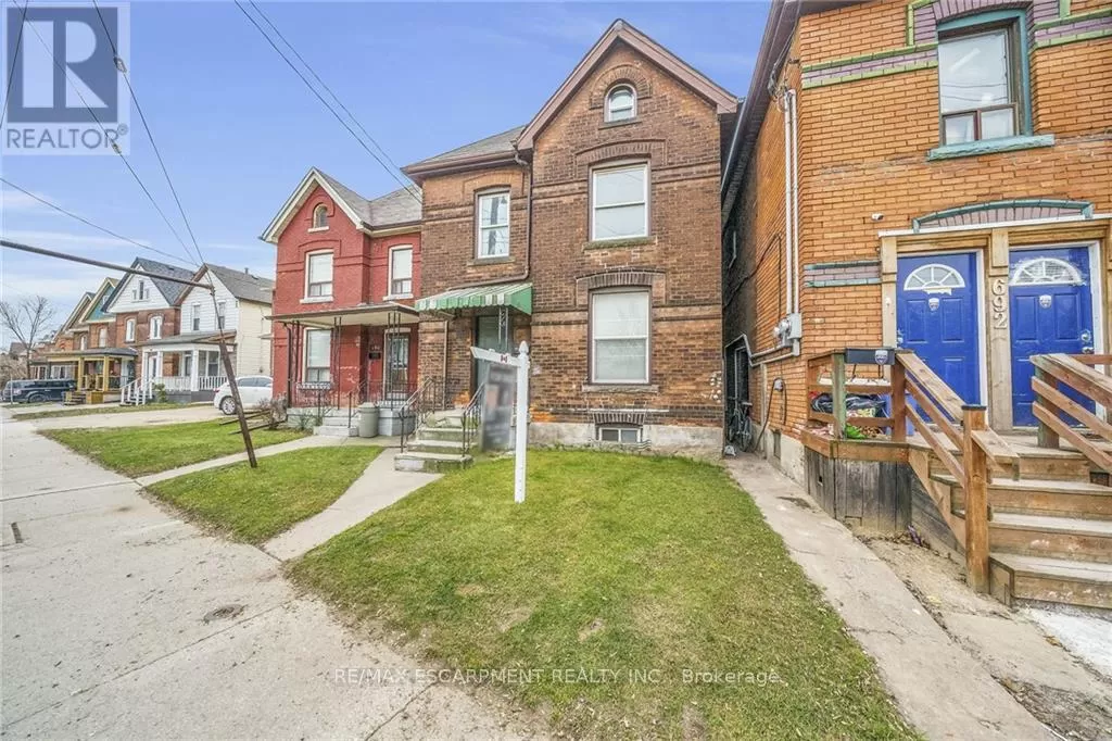 House for rent: 694 Wilson Street, Hamilton, Ontario L8L 1V6