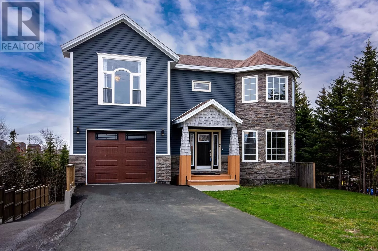 House for rent: 7 Christopher Street, Paradise, Newfoundland & Labrador A1L 1W6