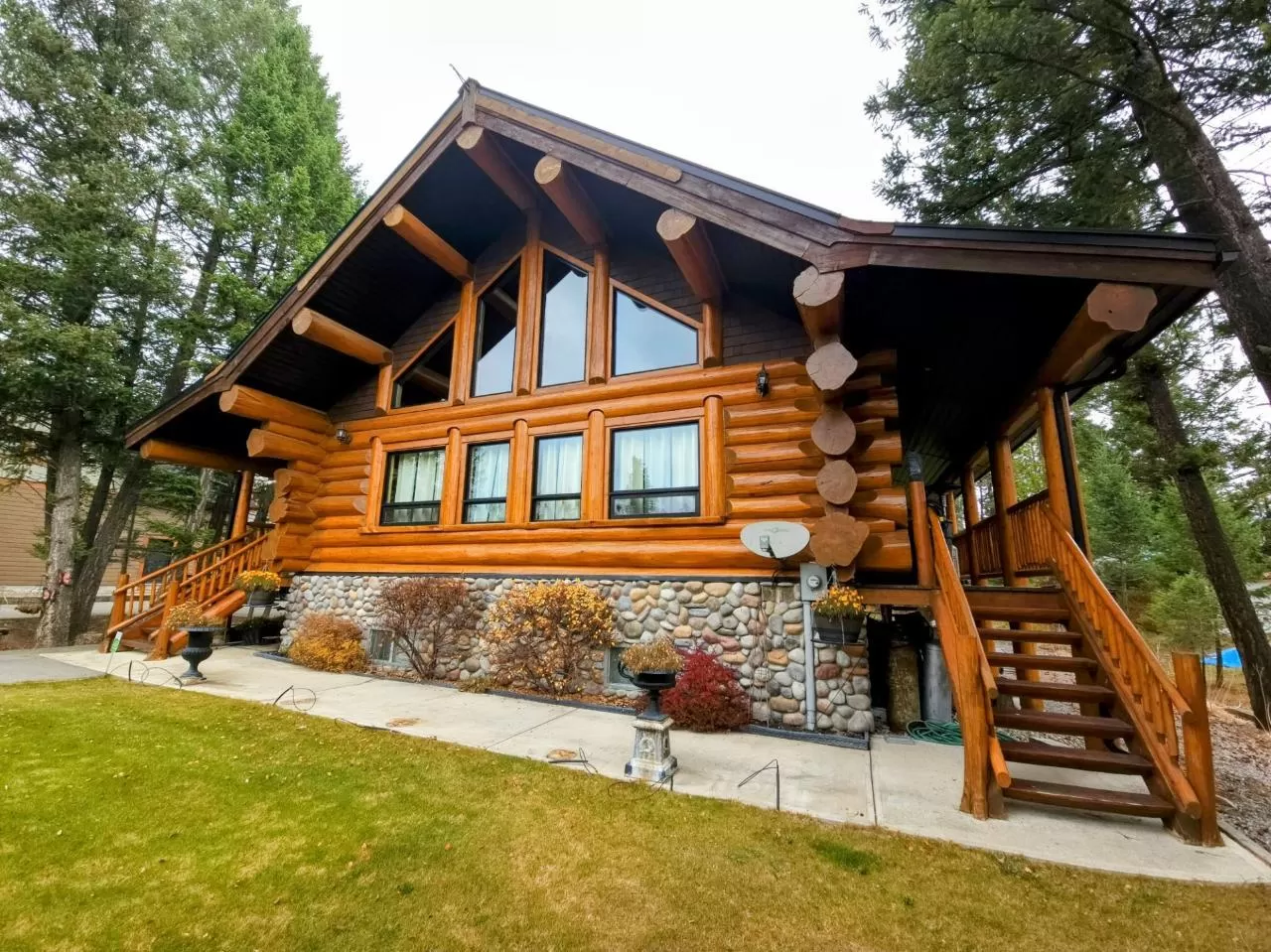 House for rent: 7001 Columbia Ridge Drive, Fairmont Hot Springs, British Columbia V0B 1B0