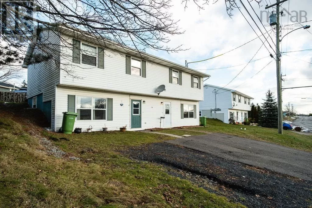 Duplex for rent: 704 Queen Street, Port Hawkesbury, Nova Scotia B9A 2W8