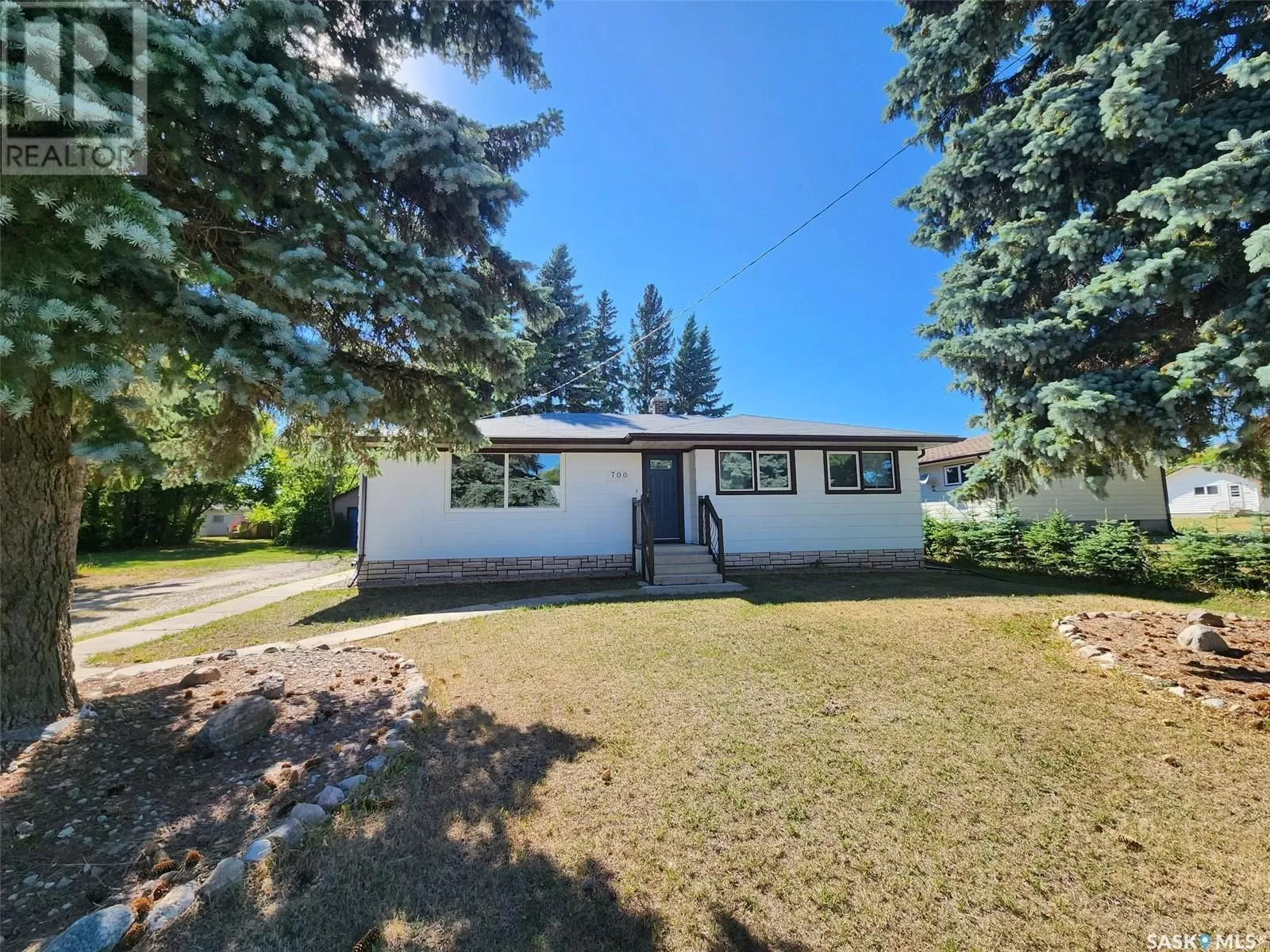 House for rent: 706 Balfour Street, Whitewood, Saskatchewan S0G 5C0