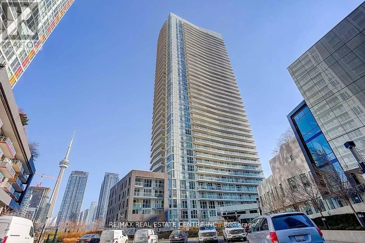 Apartment for rent: 708 - 75 Queens Wharf Road, Toronto, Ontario M5V 0J8
