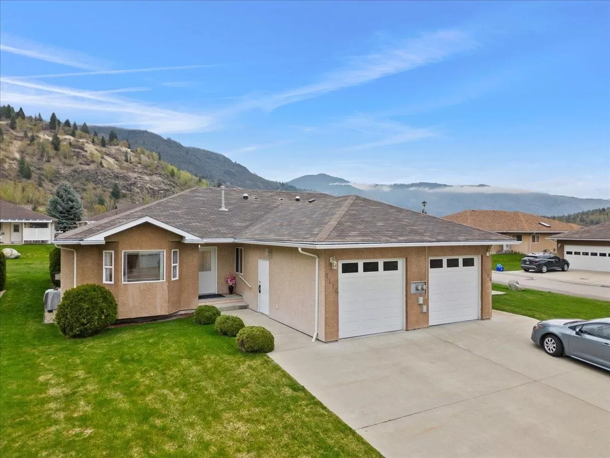 Duplex for rent: 7116 Wright Way, Trail, British Columbia V1R 4X6