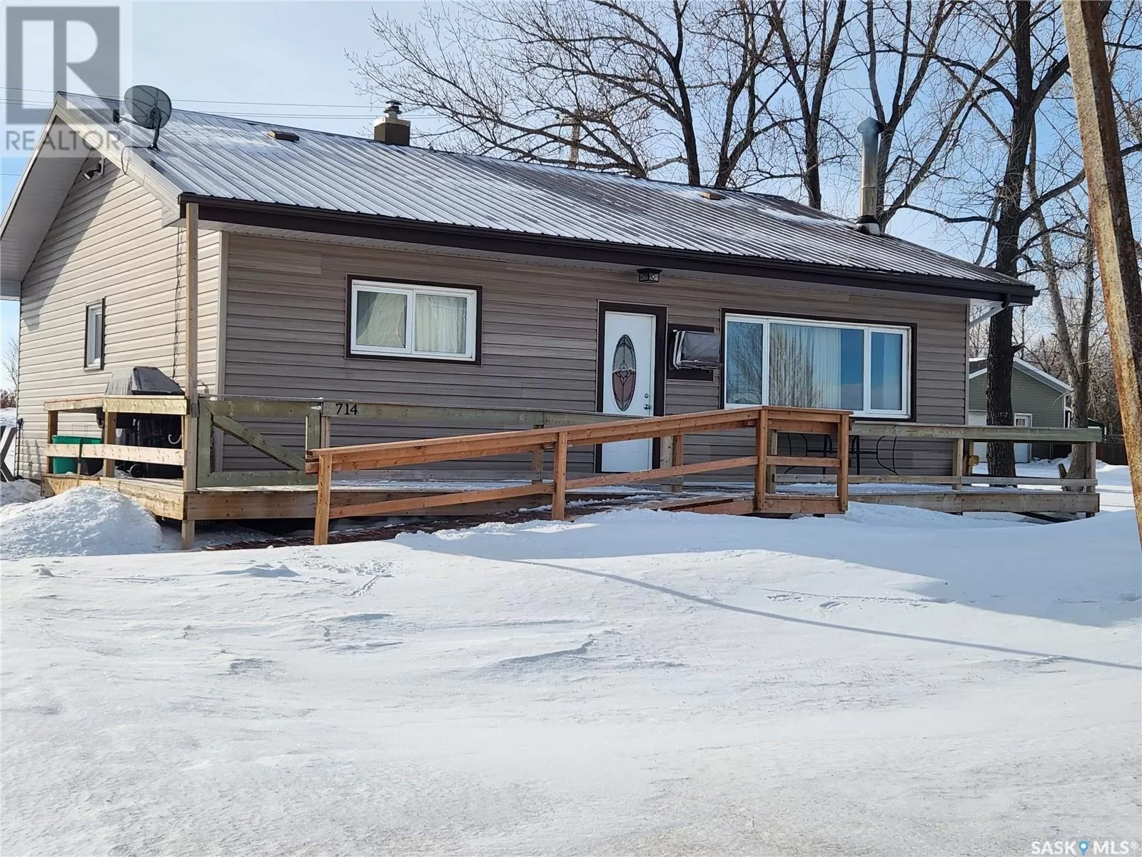 House for rent: 714 Railway Avenue, Pangman, Saskatchewan S0C 2C0