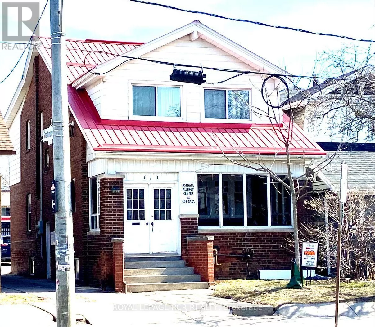 House for rent: 717 Coxwell Avenue, Toronto, Ontario M4C 3C1