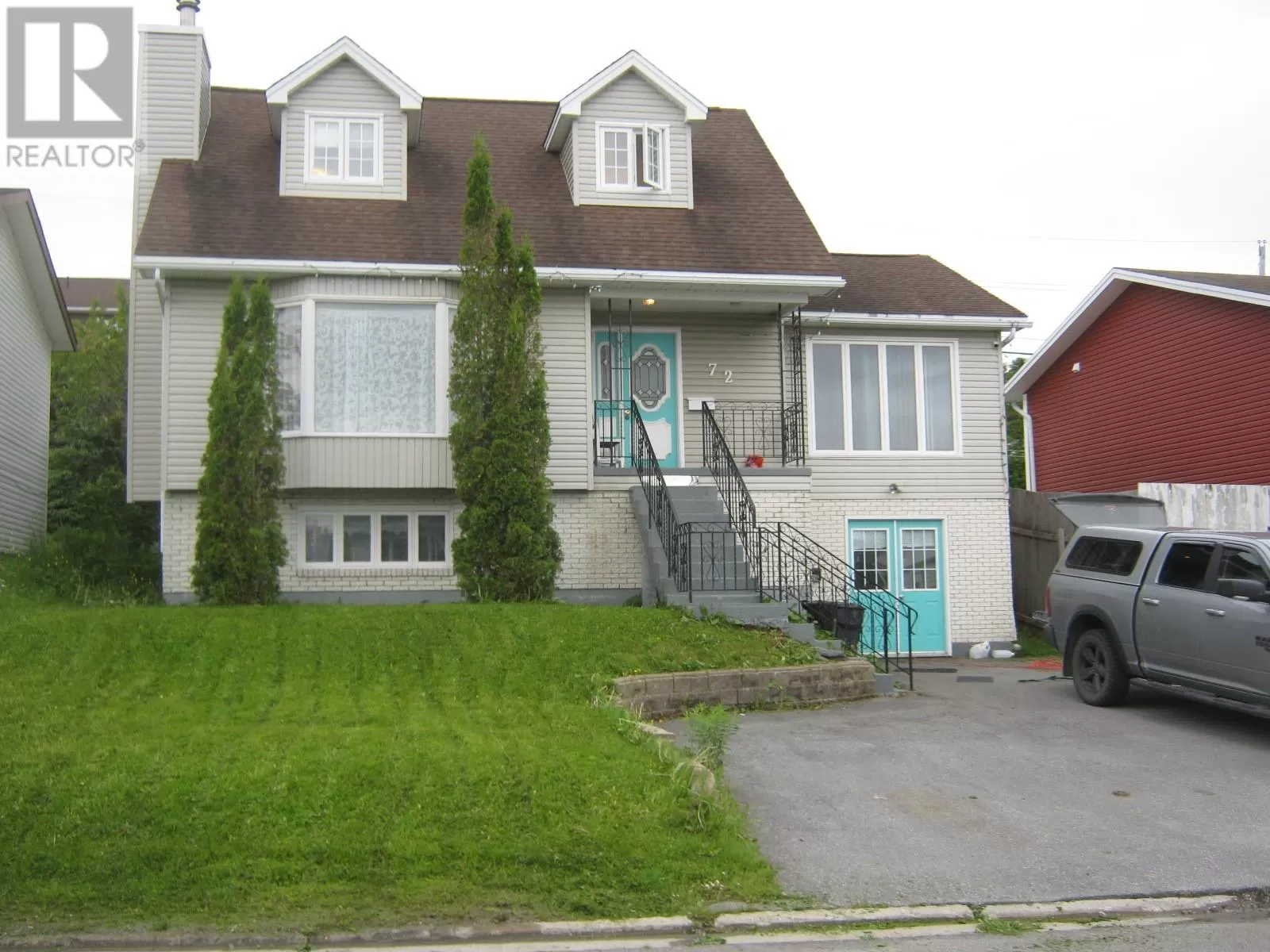 Two Apartment House for rent: 72 Carter Avenue, Corner Brook, Newfoundland & Labrador A2H 6Y9