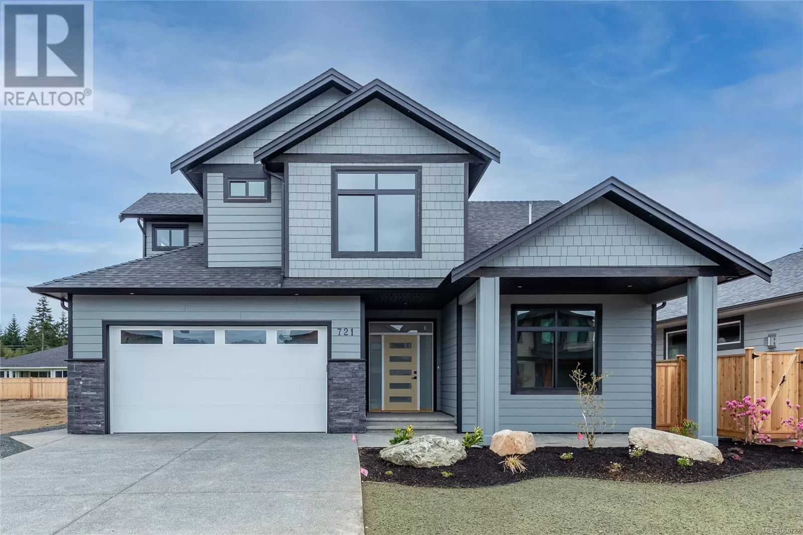 House for rent: 721 Beaver Creek Blvd, Campbell River, British Columbia V9H 0E9