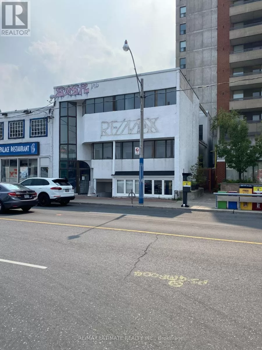 Offices for rent: 724 Pape Avenue, Toronto, Ontario M4K 3S7
