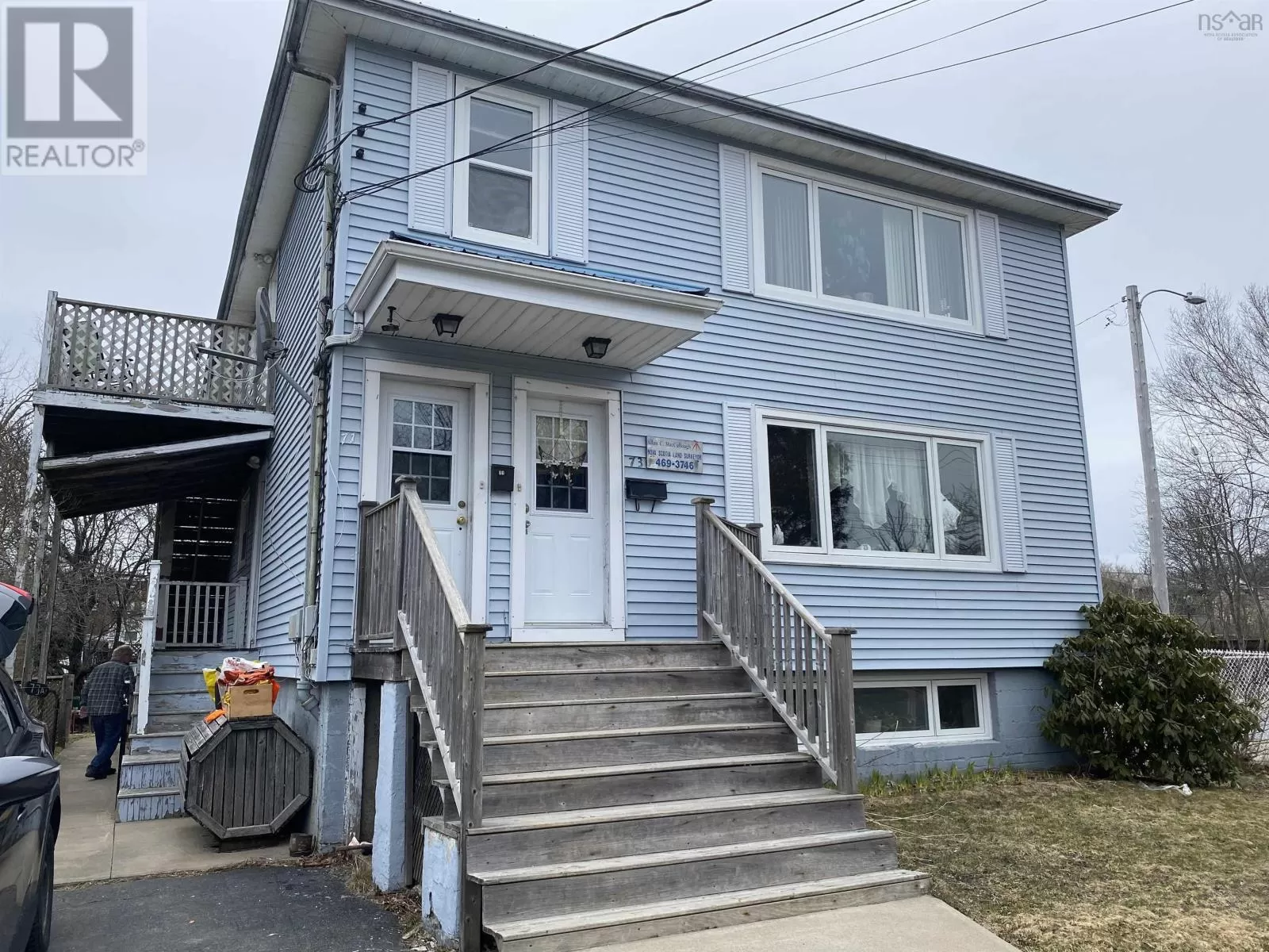 Triplex for rent: 73 Russell Street, Dartmouth, Nova Scotia B3A 3N2