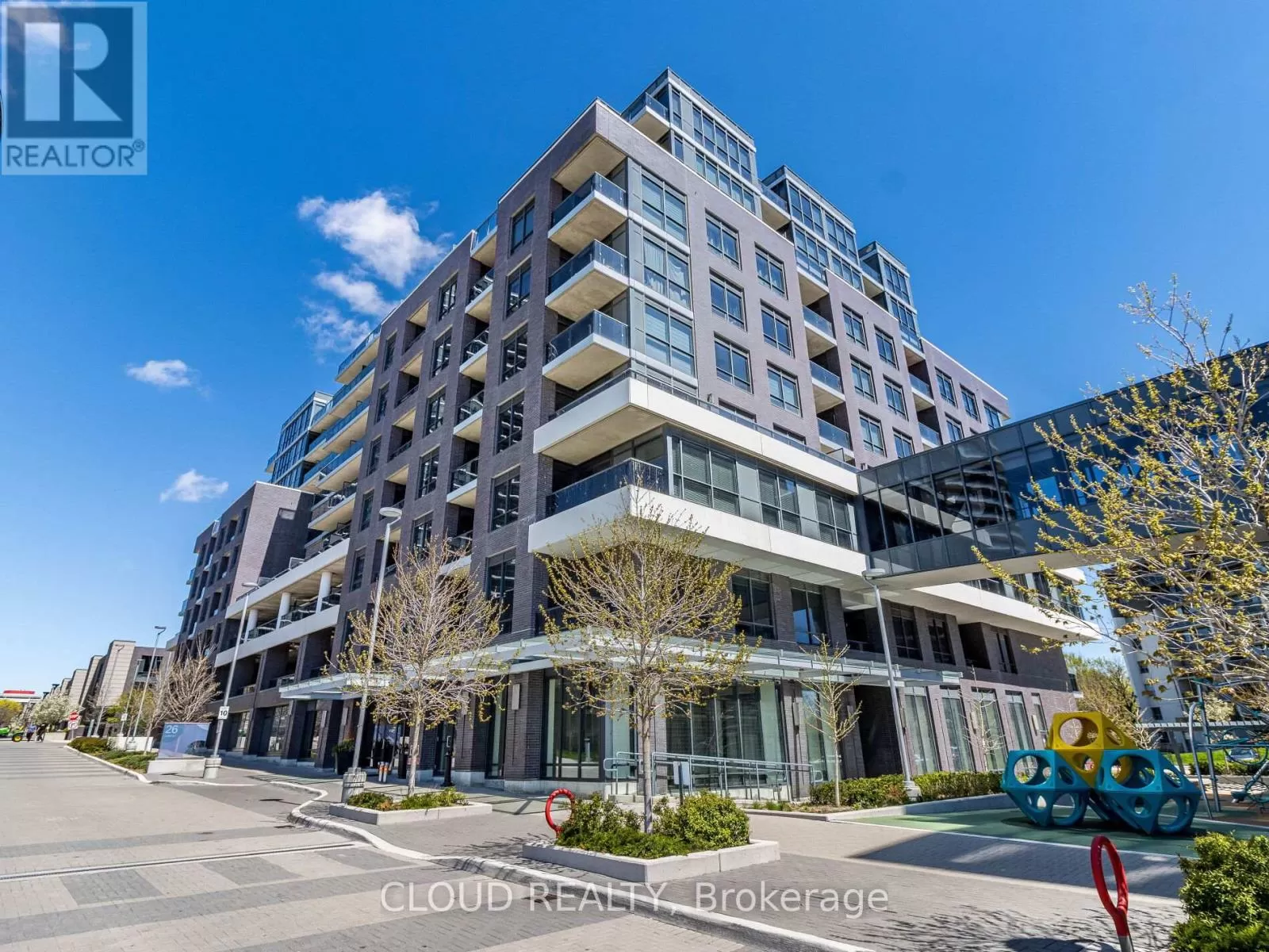 Apartment for rent: 732 - 26 Gibbs Road, Toronto, Ontario M9B 0E3