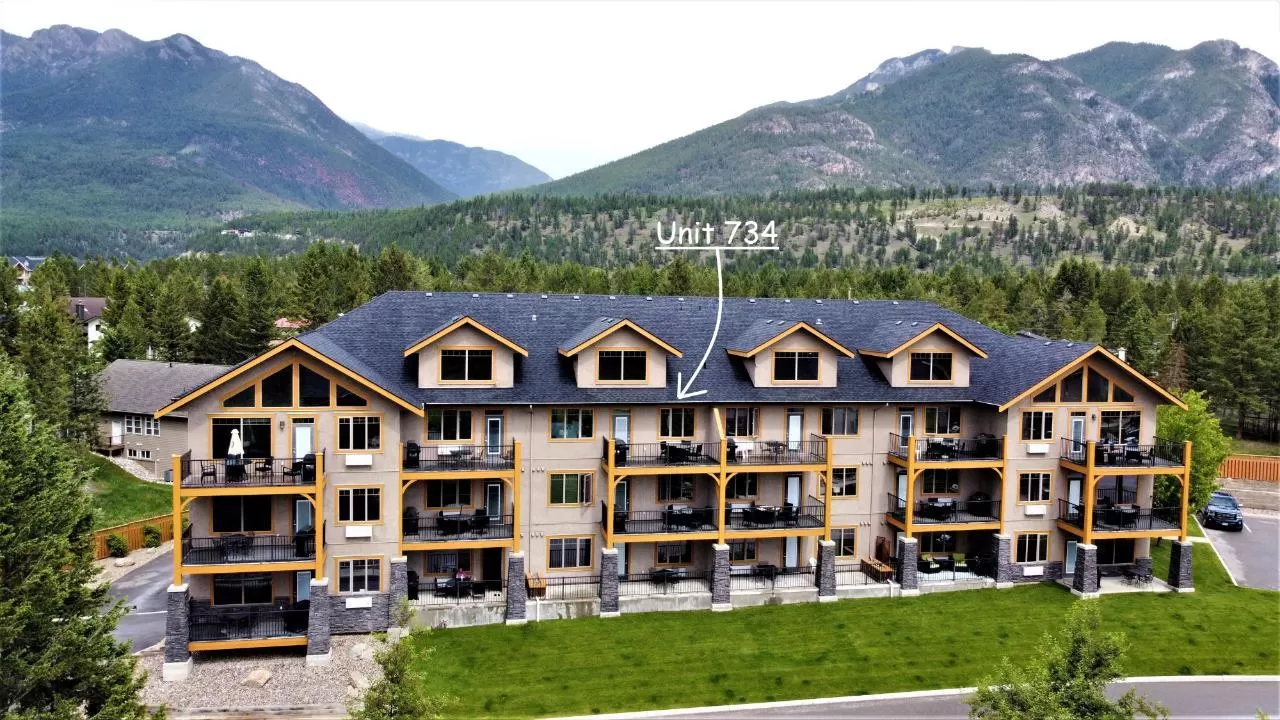 Apartment for rent: 734 B - 700 Bighorn Boulevard, Radium Hot Springs, British Columbia V0A 1M0