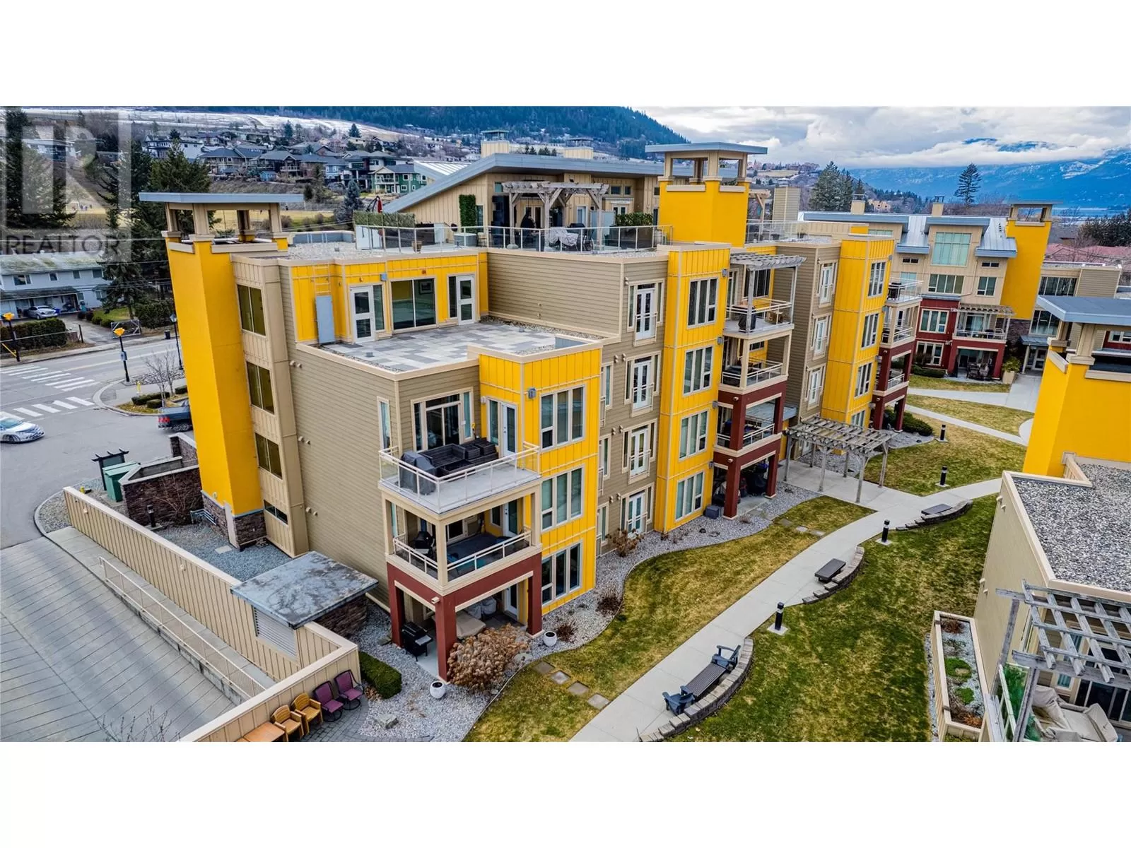 Apartment for rent: 7343 Okanagan Landing Road Unit# 2206, Vernon, British Columbia V1H 2J6